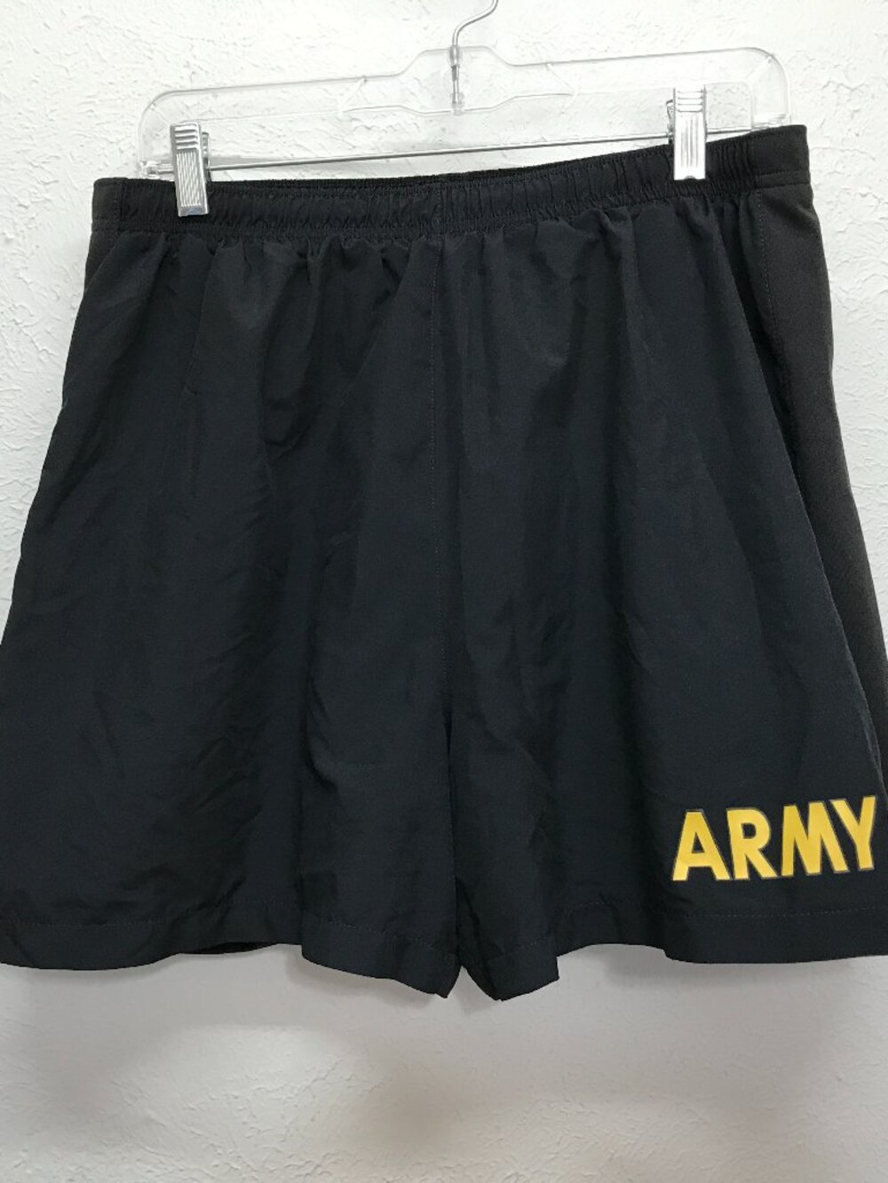 US Army APFU PT Shorts Mens Large Black Gold Gym Running Training Trunks UNICOR
